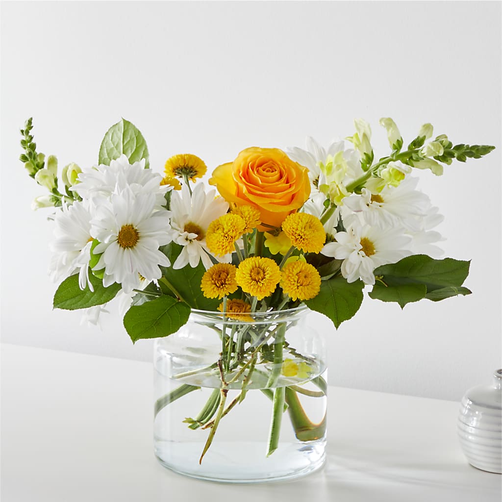 Sun Salutation Bouquet – Konbit Flowers Group Llc, Brooklyn NY