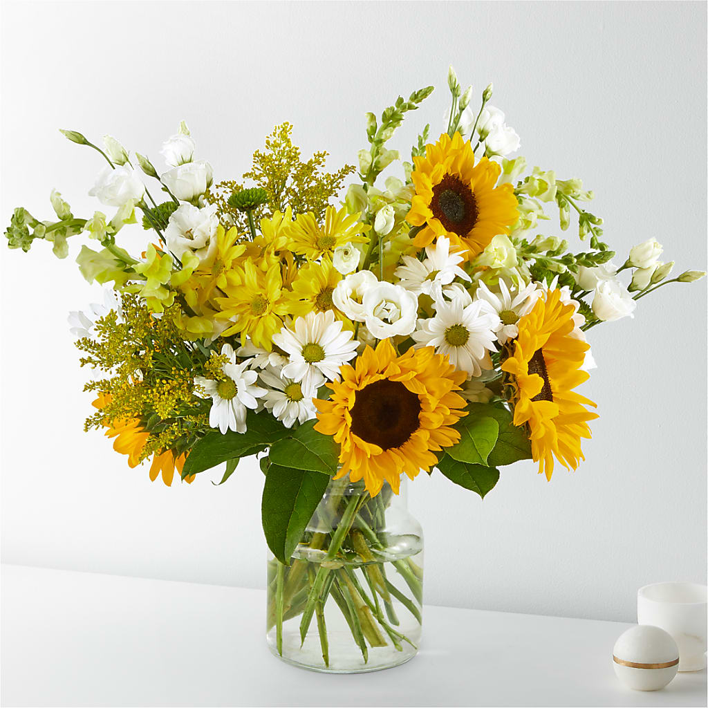 Hello Sunshine Bouquet – Konbit Flowers Group Llc, Brooklyn NY