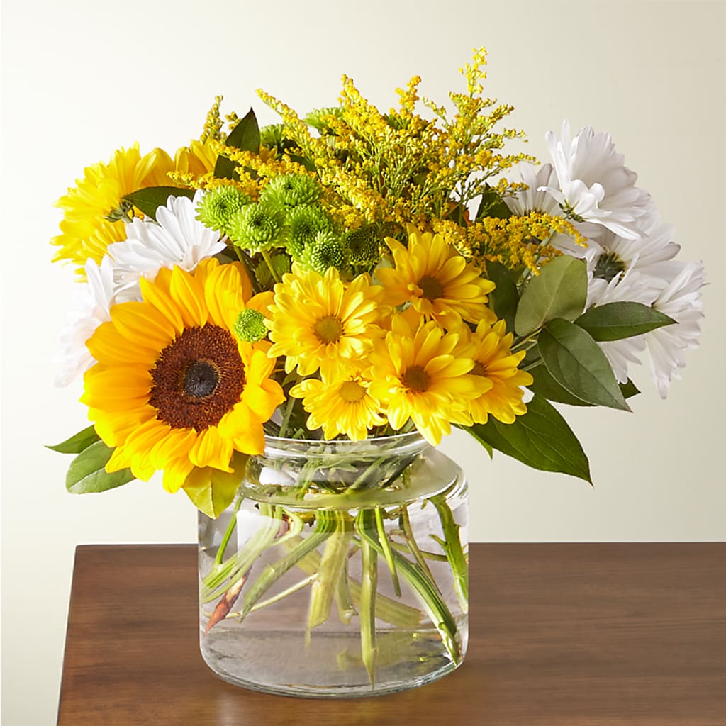 Hello Sunshine Bouquet – Konbit Flowers Group Llc, Brooklyn NY