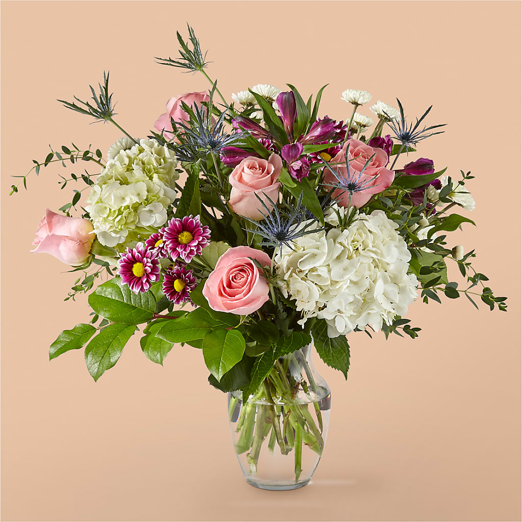 Parlour Bouquet – Konbit Flowers Group Llc, Brooklyn NY
