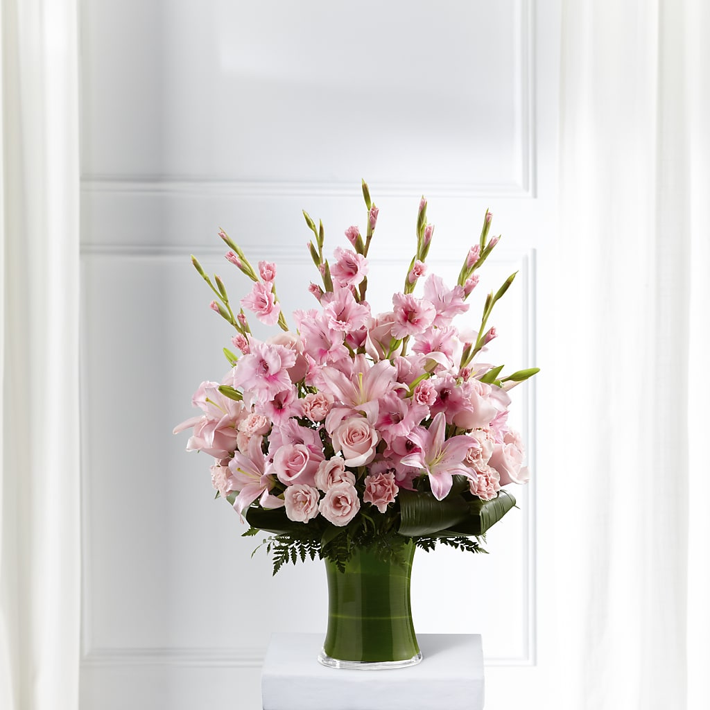 Lovely Tribute Bouquet – Konbit Flowers Group Llc, Brooklyn NY