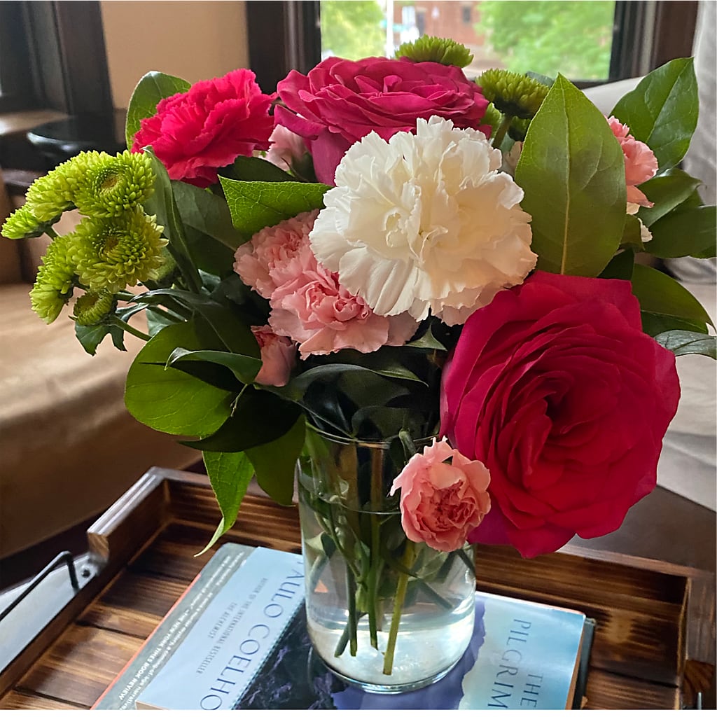Sweet & Pretty Bouquet –  Konbit Flowers Group Llc, Brooklyn NY