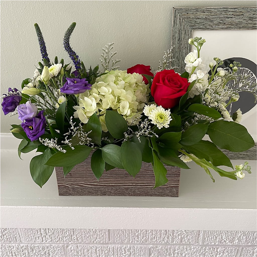 Sweet Magnolia Bouquet –  Konbit Flowers Group Llc, Brooklyn NY