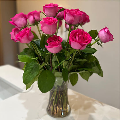 Long Stem Pink Rose Bouquet –  Konbit Flowers Group Llc, Brooklyn NY