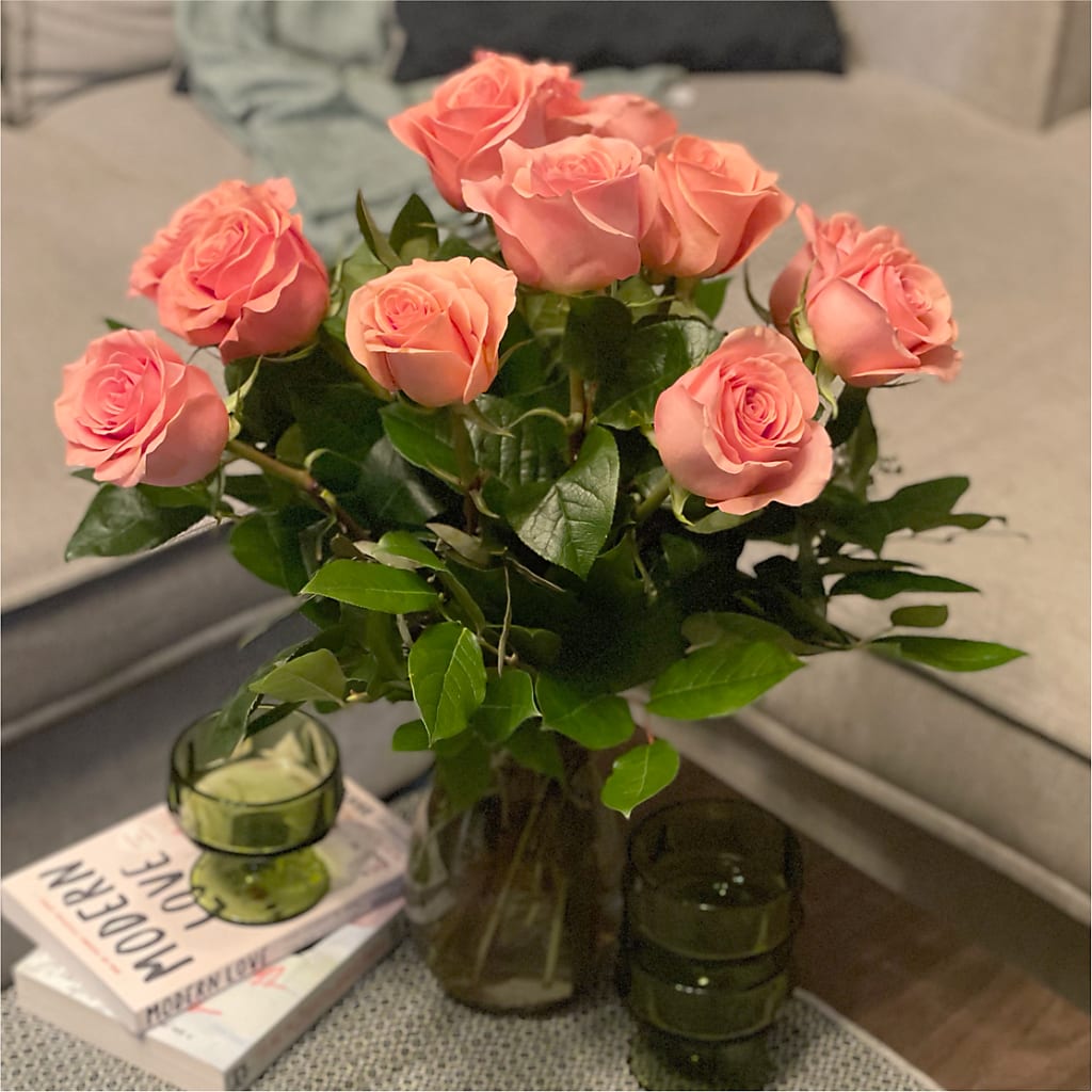 Long Stem Pink Rose Bouquet –  Konbit Flowers Group Llc, Brooklyn NY