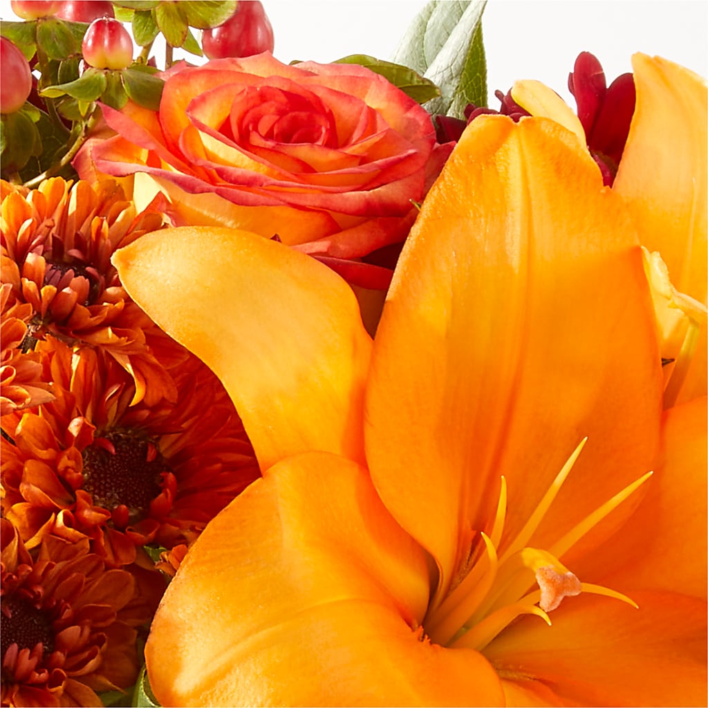 Backyard Bonfire Bouquet –  Konbit Flowers Group Llc, Brooklyn NY