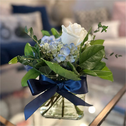 Sky Blue Delight Bouquet –  Konbit Flowers Group Llc, Brooklyn NY
