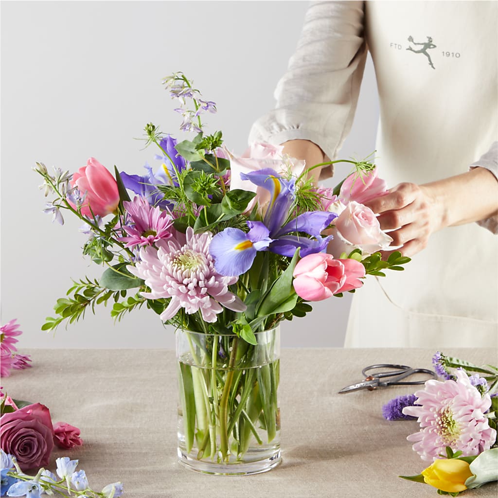 Pastel Tradition - A Florist Original –  Konbit Flowers Group Llc, Brooklyn NY