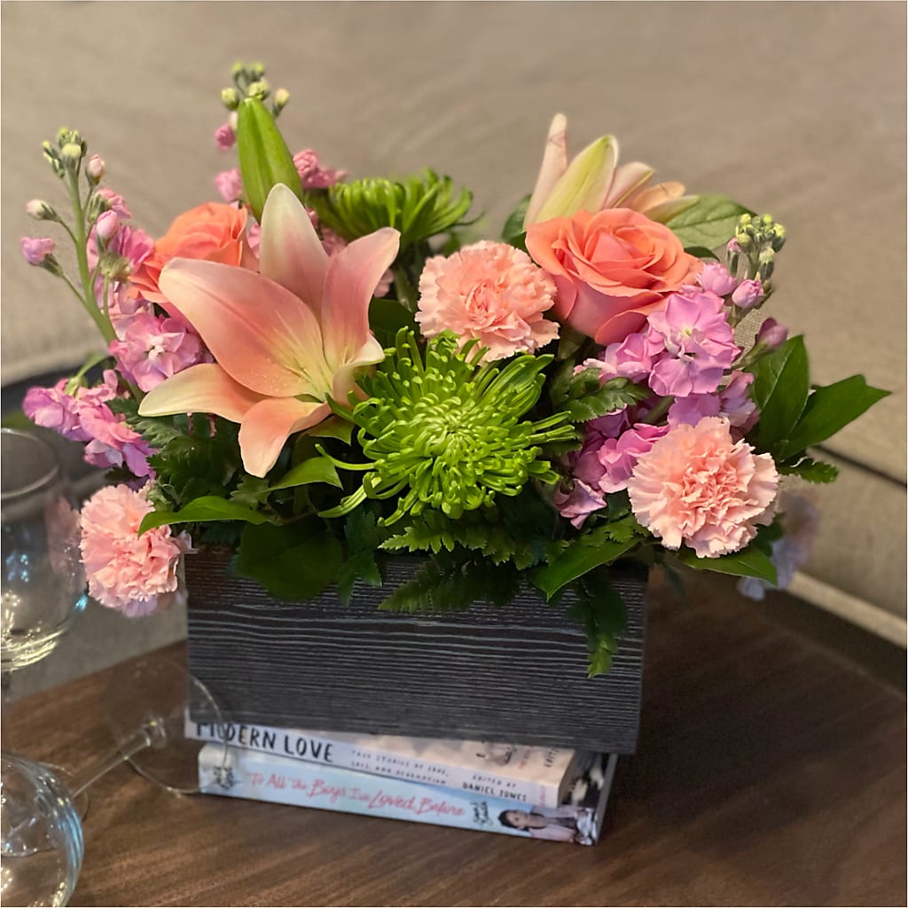 Beautiful Spirit Basket –  Konbit Flowers Group Llc, Brooklyn NY