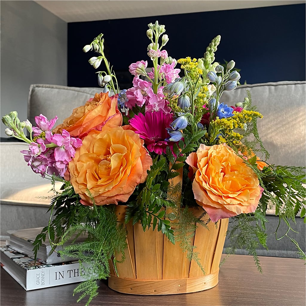 Garden of Life Basket –  Konbit Flowers Group Llc, Brooklyn NY