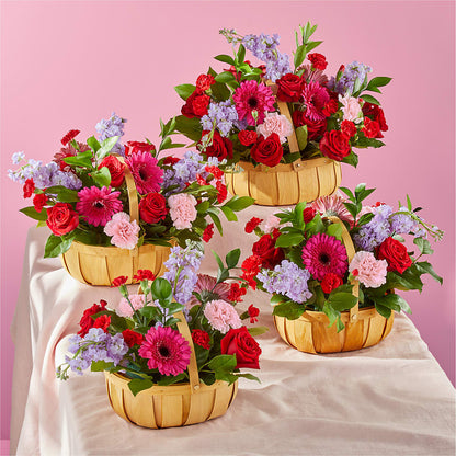 Pink Picnic Basket –  Konbit Flowers Group Llc, Brooklyn NY