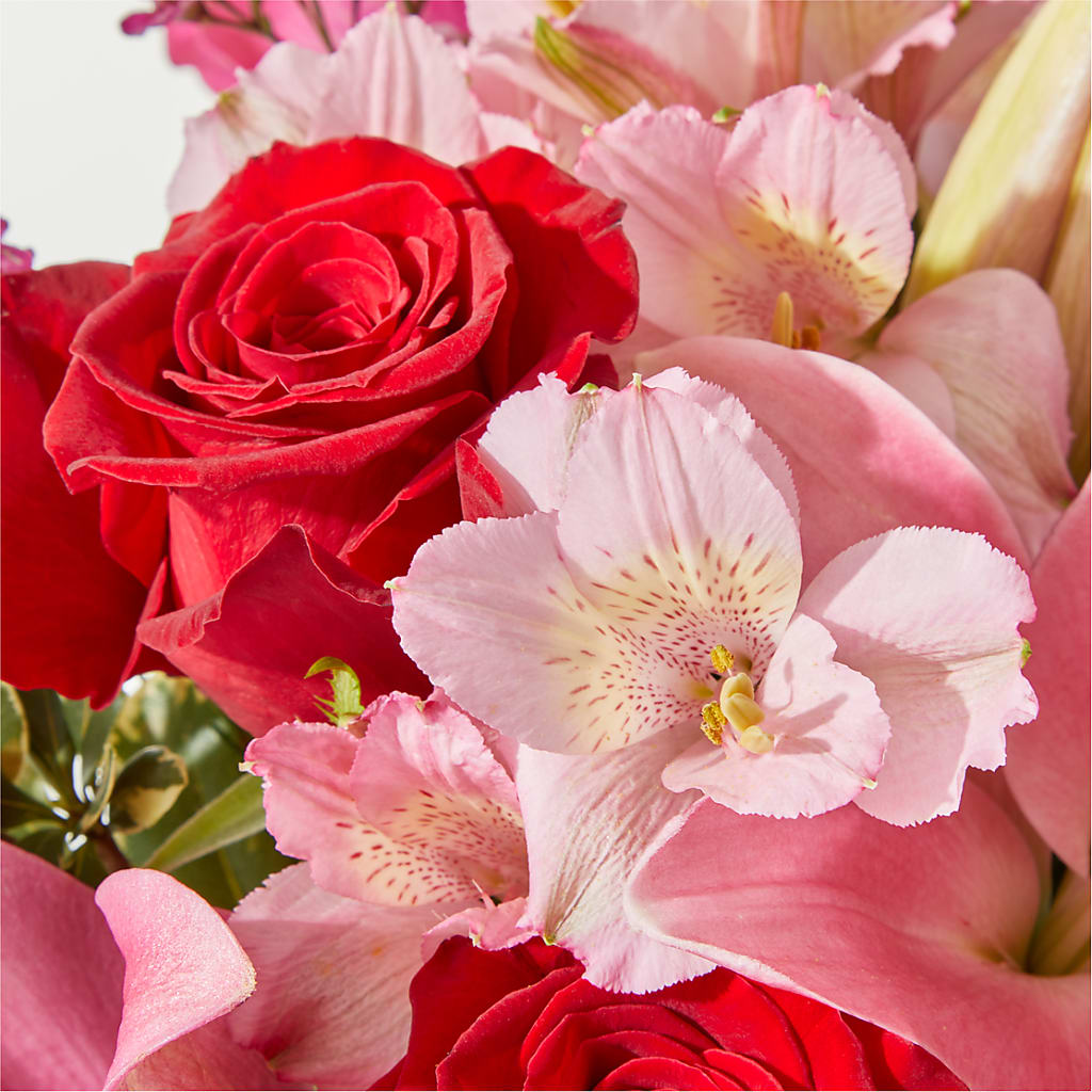 Lucky in Love Bouquet –  Konbit Flowers Group Llc, Brooklyn NY