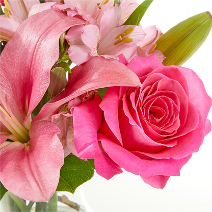 Lots of Love Bouquet –  Konbit Flowers Group Llc, Brooklyn NY