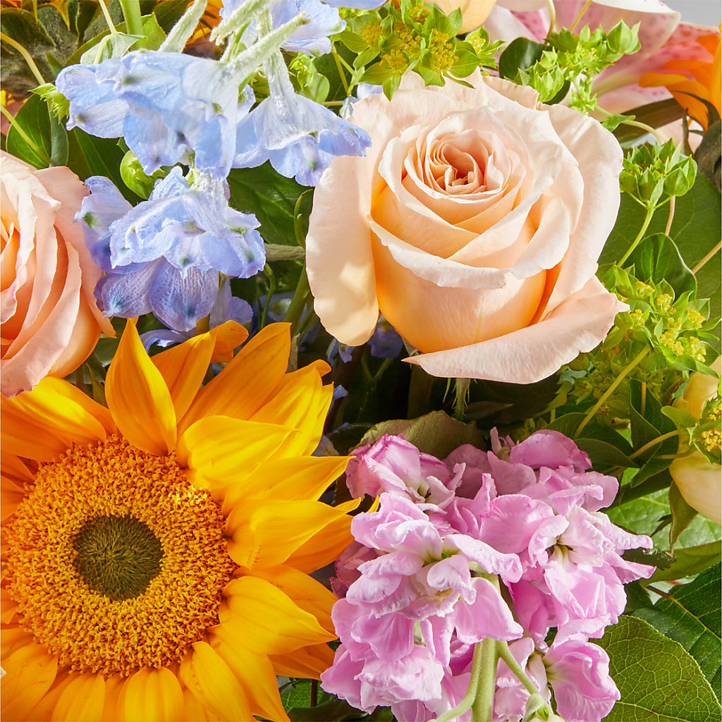 Dreamy Meadows Bouquet –  Konbit Flowers Group Llc, Brooklyn NY