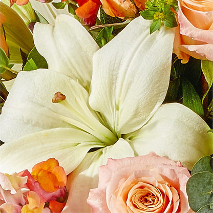 Grapefruit Splash Bouquet –  Konbit Flowers Group Llc, Brooklyn NY