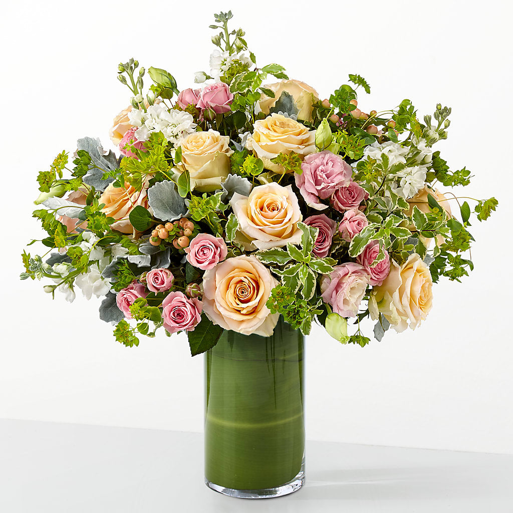 The Glamour Shot –  Konbit Flowers Group Llc, Brooklyn NY