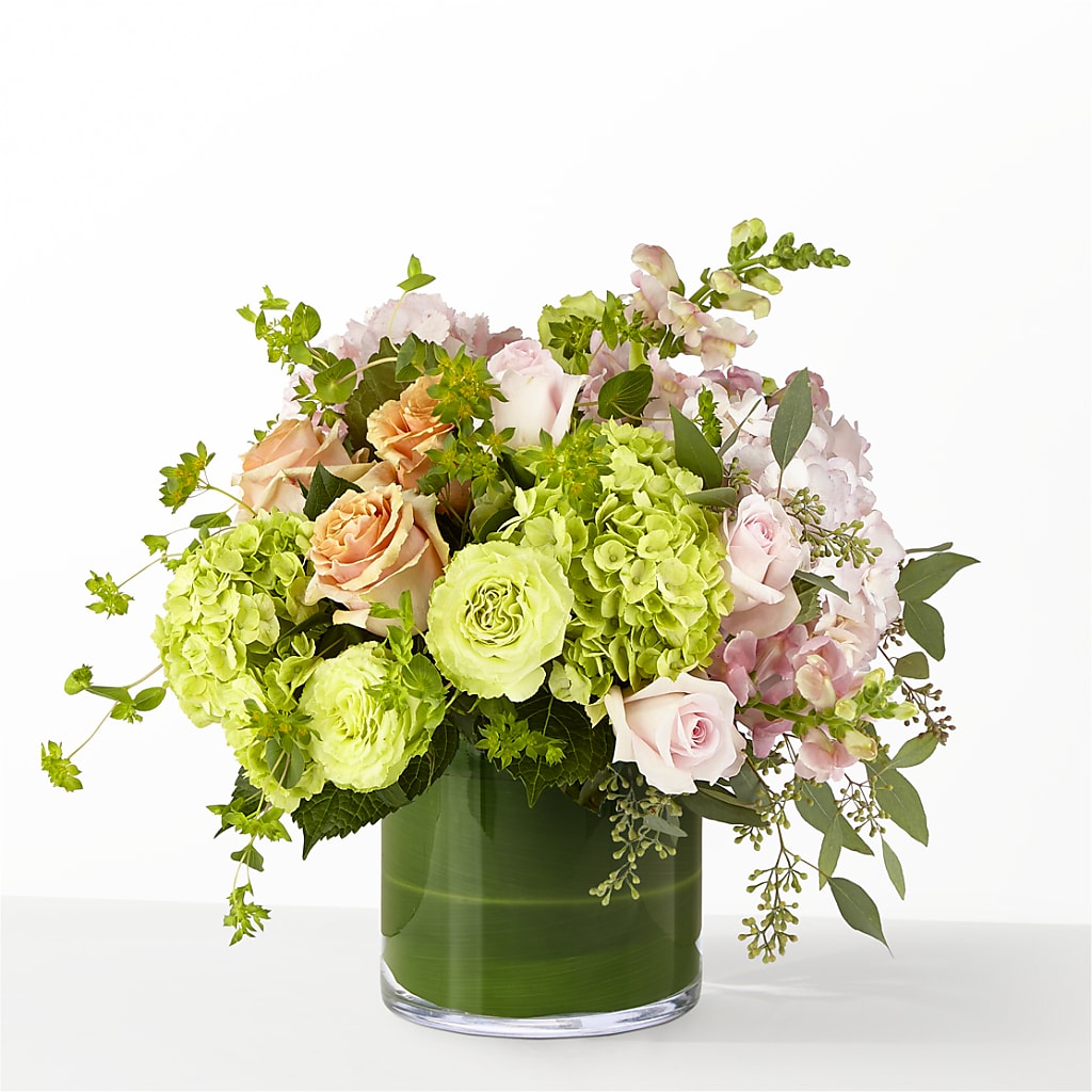 The Art Deco –  Konbit Flowers Group Llc, Brooklyn NY